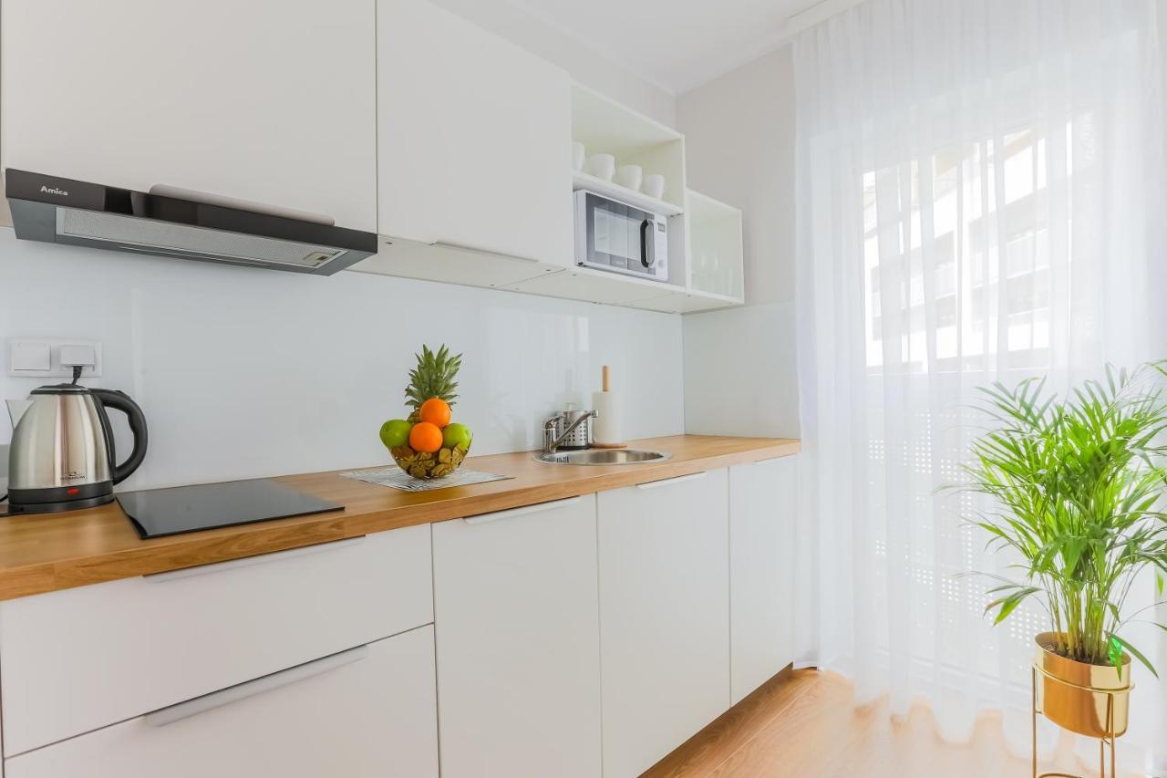 Coin Apartamenty Krakowska Wrocław Exteriör bild
