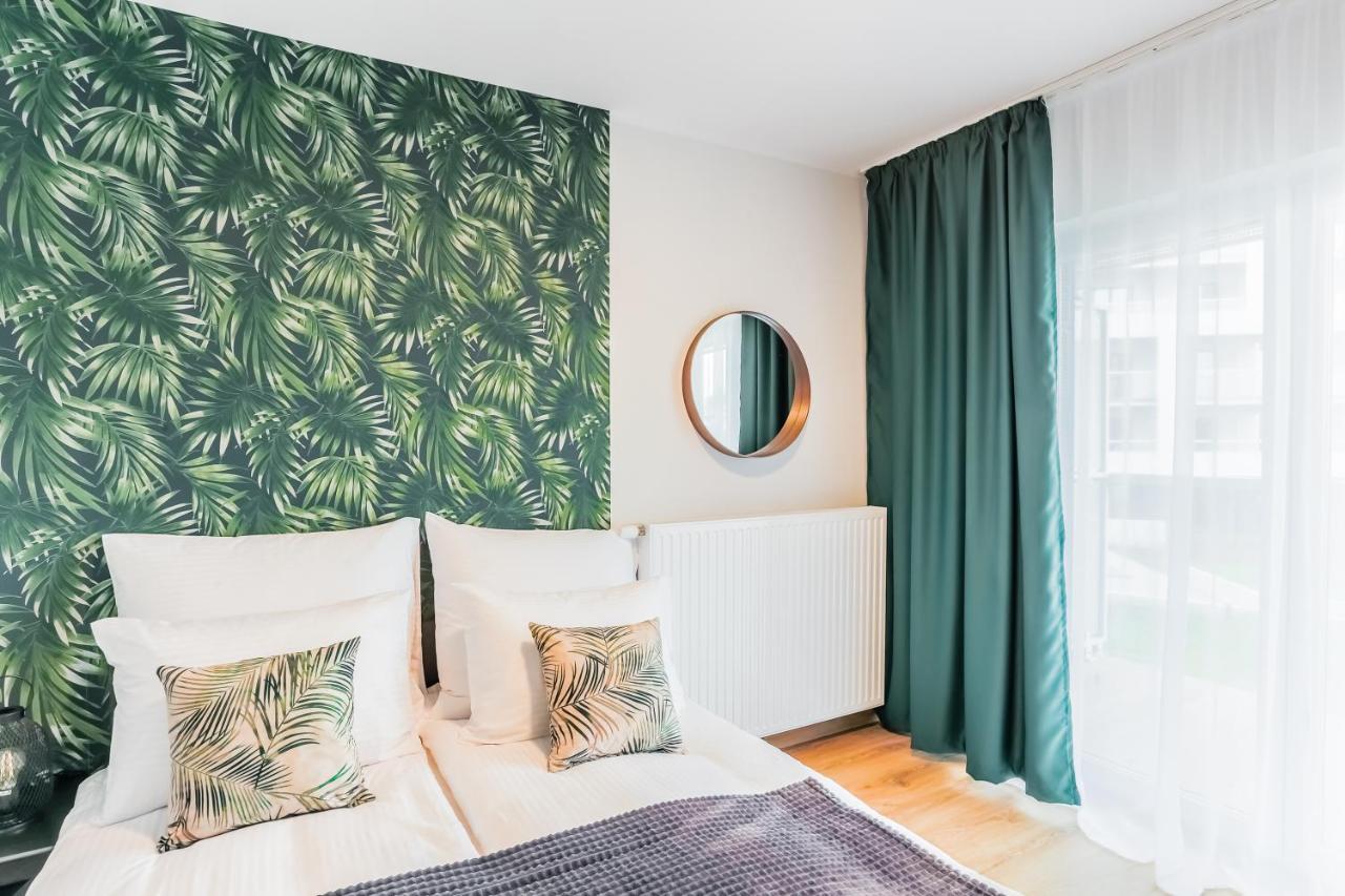 Coin Apartamenty Krakowska Wrocław Exteriör bild